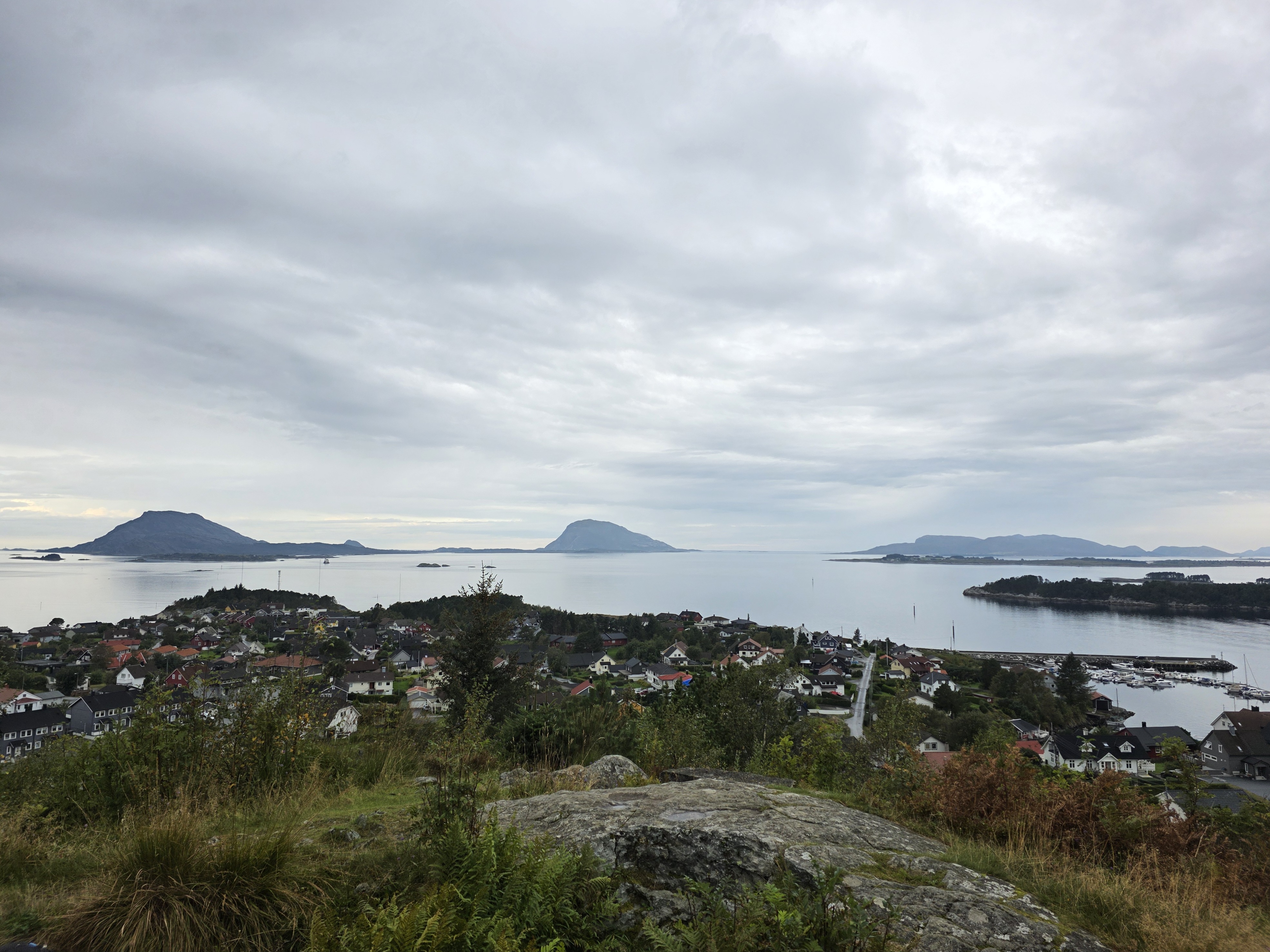Enkle turar i Florø sentrum - DNT