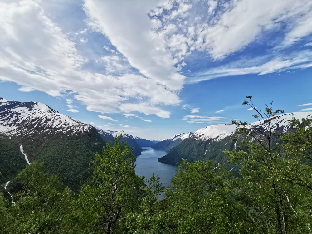 Fjærlandsfjorden