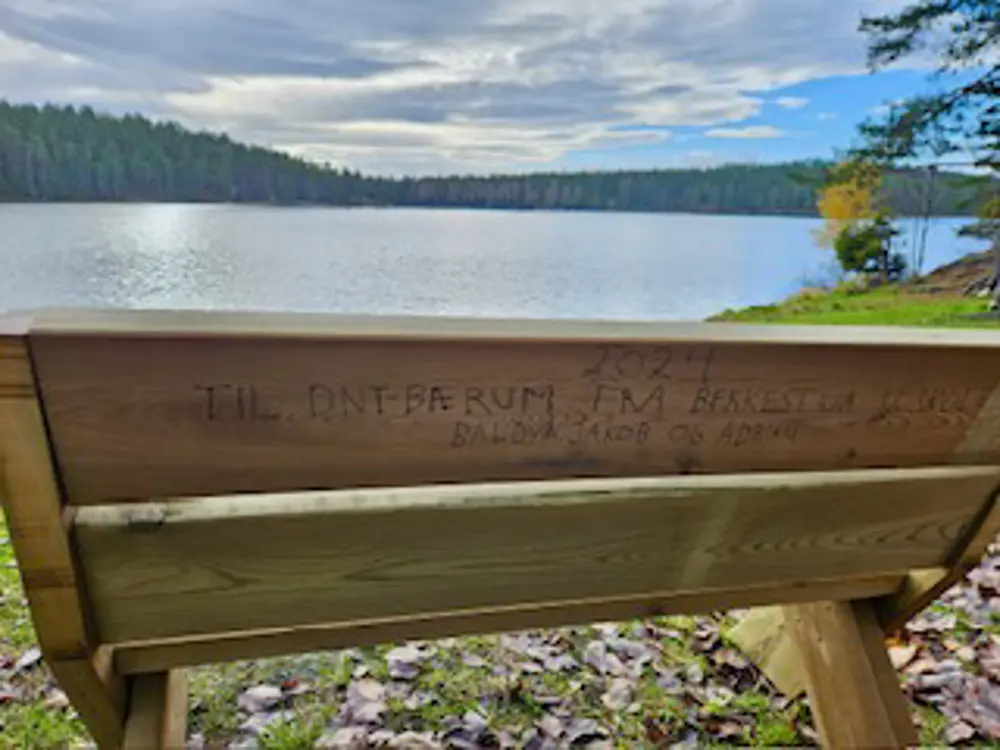 Benk utsikt Østernvann