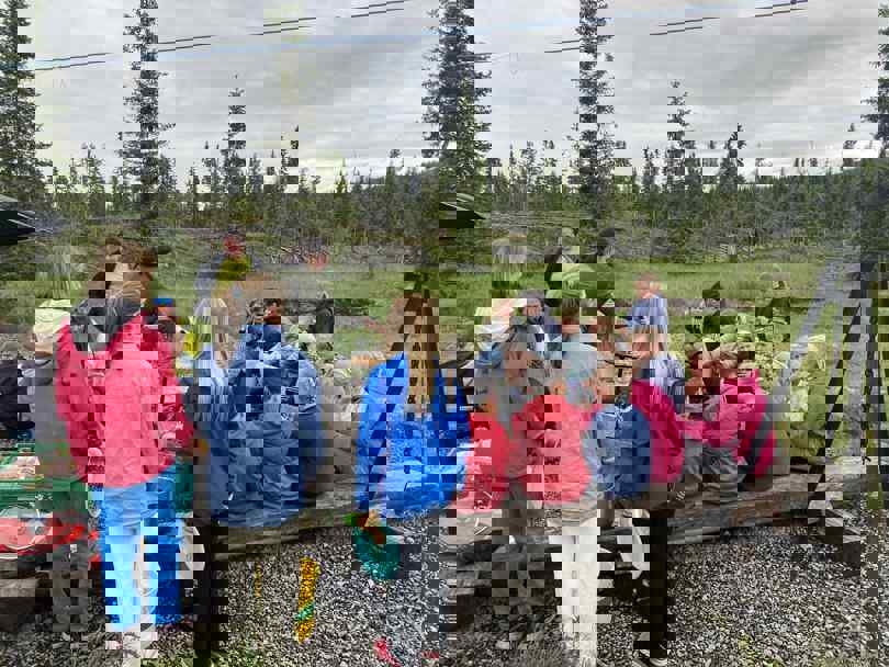 Middagslaging på bål