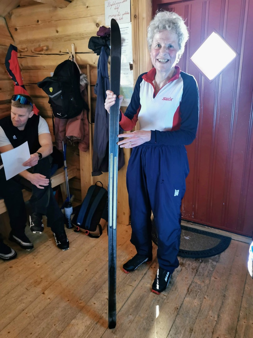 Sissel viser felleski.