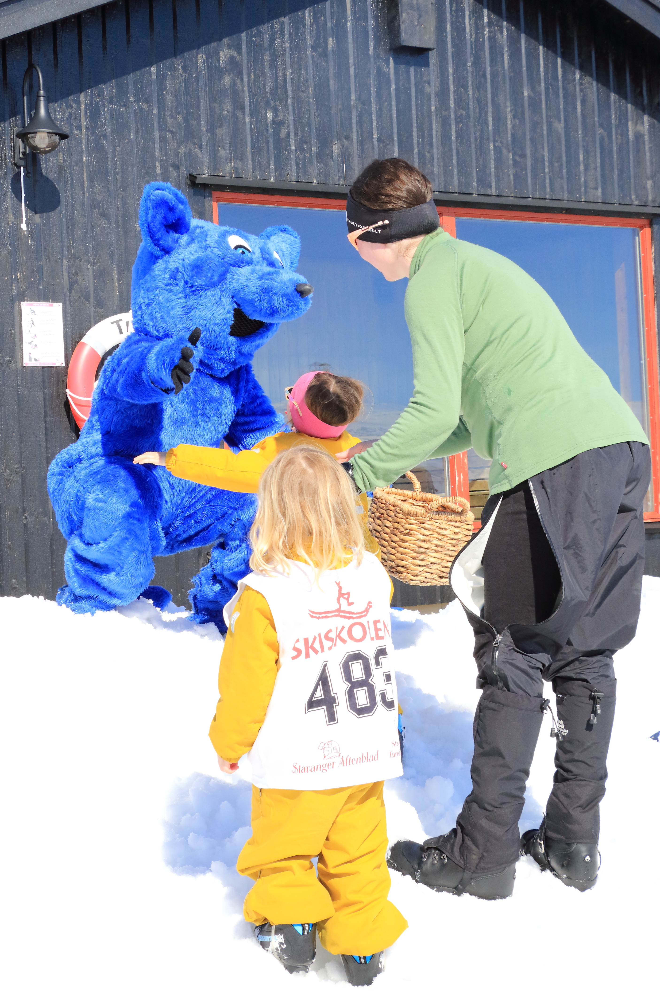 Turbo gir en klem til to barn i p&aring;sken