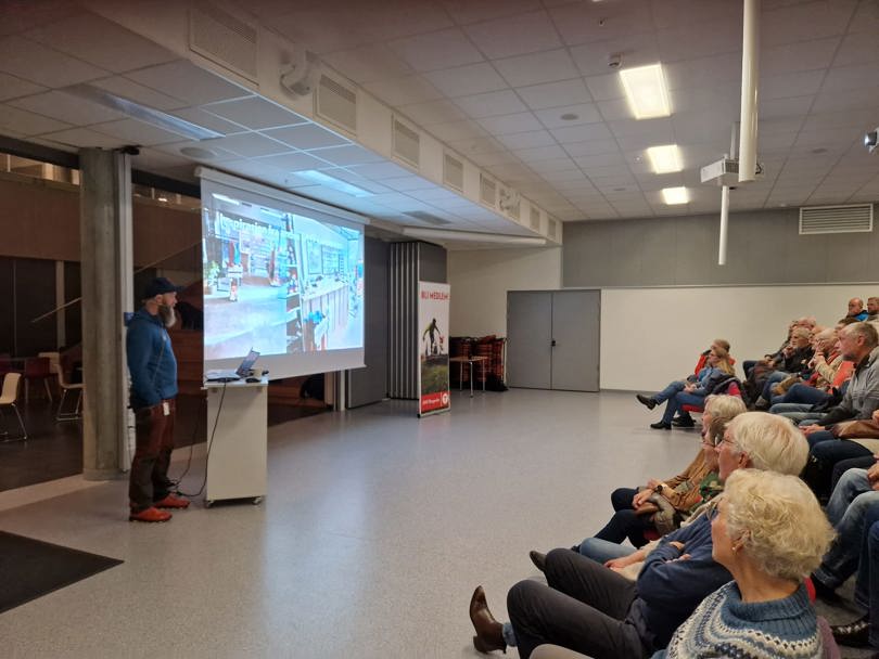 Styrelederen presenterer planene for Høstmøtet 2. november