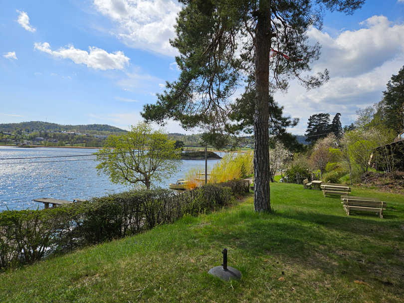 Løvøyhytta uteområde