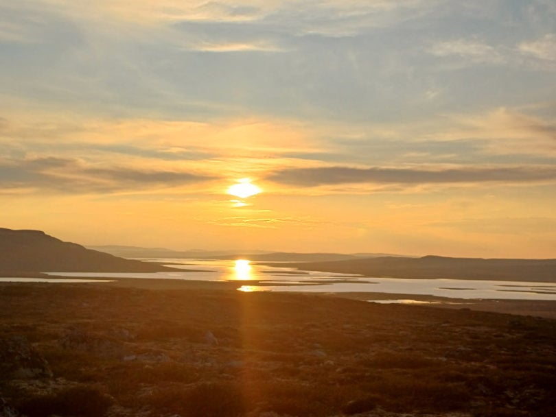 Solnedgang Lågaros