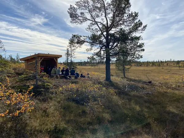 Gapahuken ved Knettkjølen i Løtenfjellet.