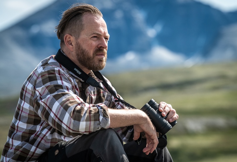 Fotograf Roger Brendhagen i fjellandskap