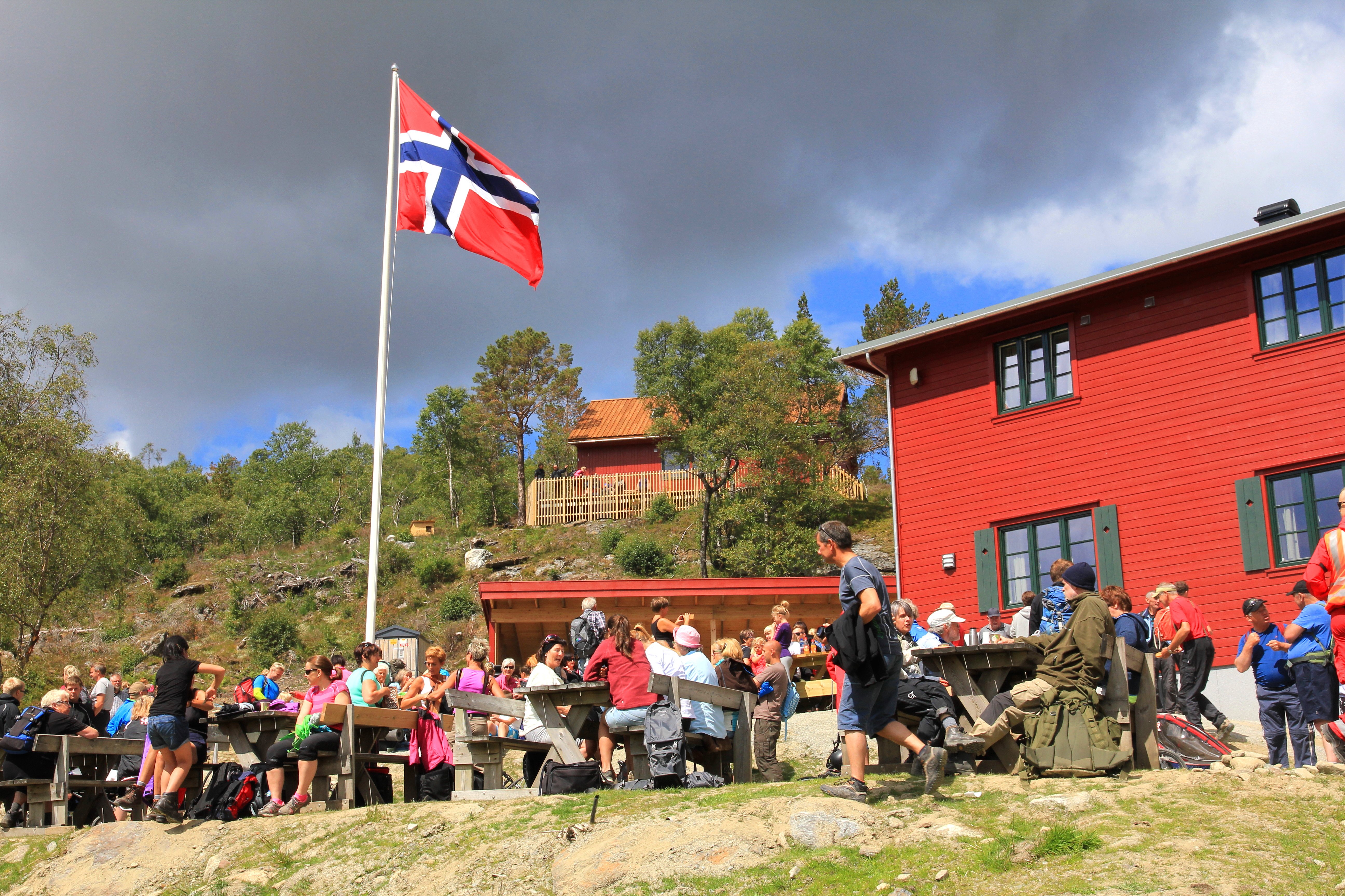 Åpning av nye Olalia Fjellstove i 2014.