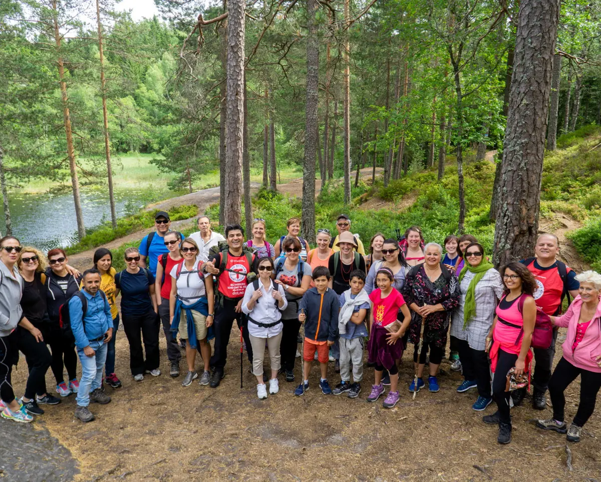 OSLO 20180624DNT tur fra Ellingsrud i Østmarka til Ulsrud.Foto: Arash A, Nejad  Internasjonal søndagstur i Østmarka juni 2018.  Internasjonal søndagstur i Østmarka juni 2018. 