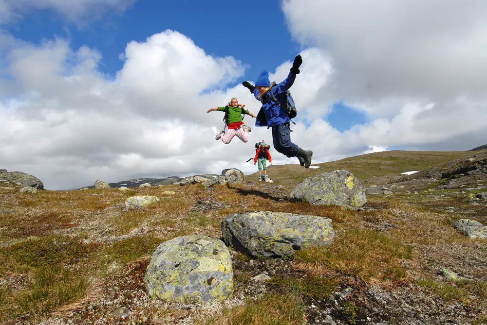 Barnas lek i naturen 
Verdens beste lekeland