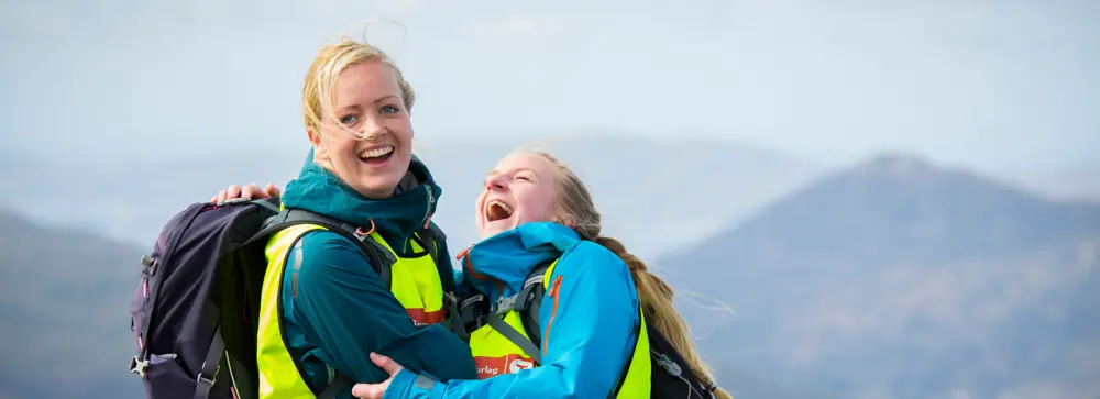 OPPTUR 4. mai 2016. Ca 3200 8-klassinger gikk den 10 kilometer lange løypen fra Marken til Sandviksfjellet, Rundemanen, Fløyen og tilbake til Marken. Fint vær og knallgod stemning!