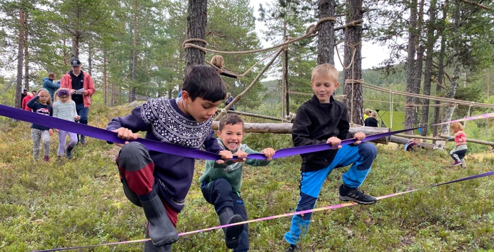 Barnas Turlag Kviteseid og Barnas Turlag Seljord inviterte til Kom deg ut-dagen på Raudkleiv.