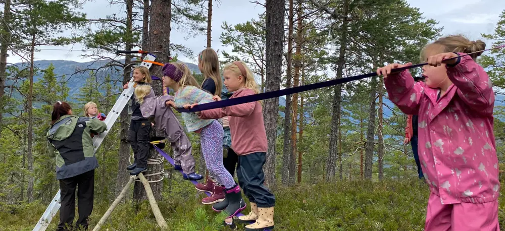 Barnas Turlag Kviteseid og Barnas Turlag Seljord inviterte til Kom deg ut-dagen på Raudkleiv.