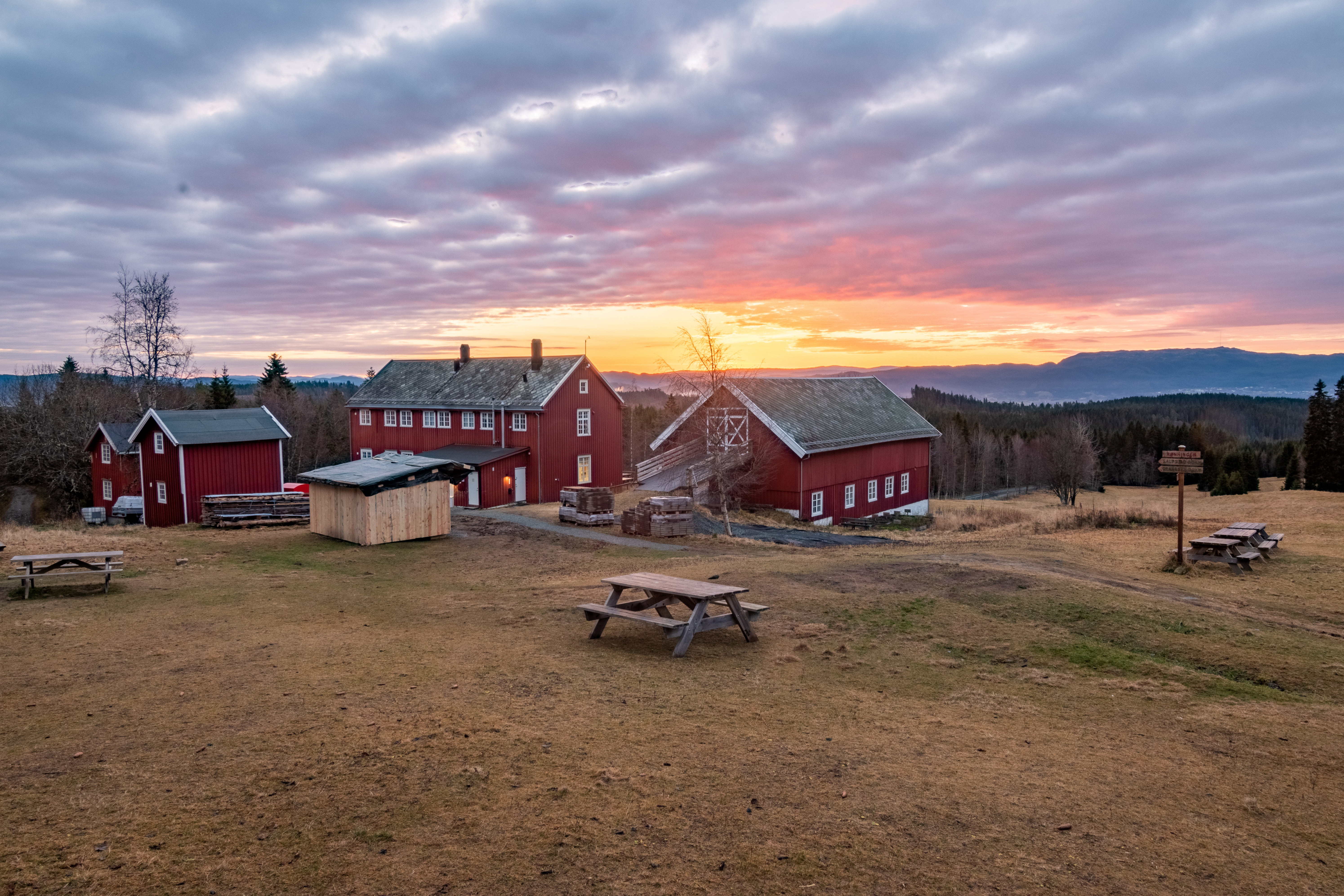 Hjelp oss å ta vare på Rønningen Gård - DNT