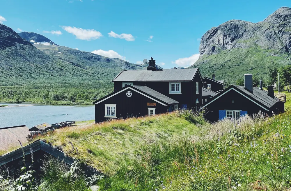 Bilder tatt med Iphone/ til Instagram. 

Fra Gjendebu sitt 150 års jubileum