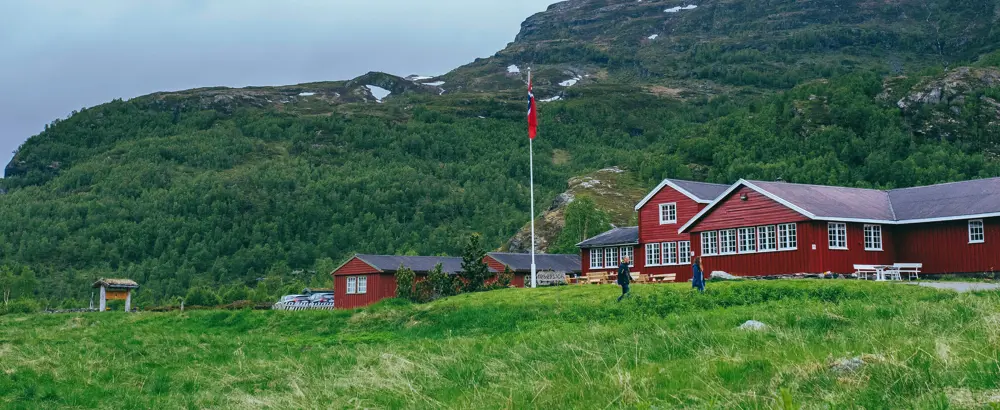 Bilder fra sommeråpning 2017. Østerbø/Aurlandsdalen Turisthytte. 