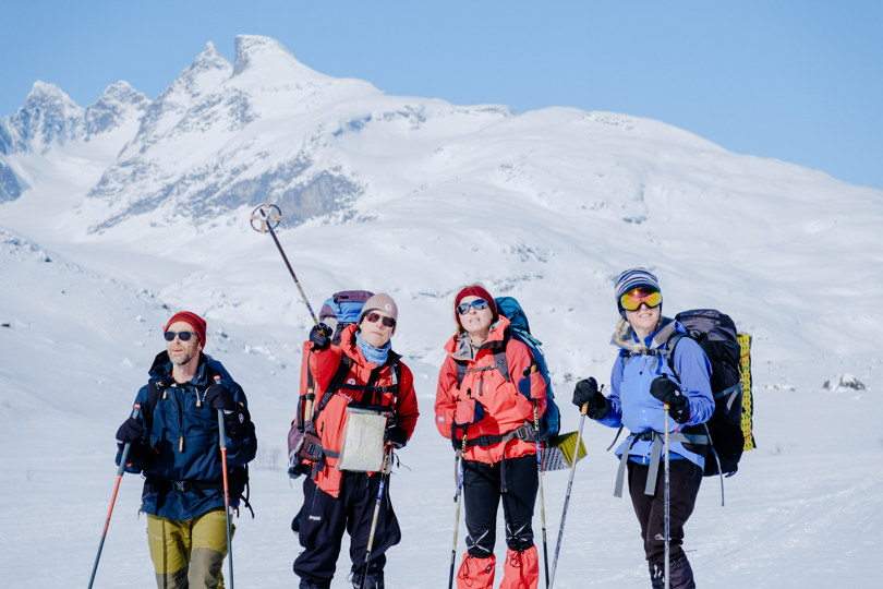En gruppe skiløpere