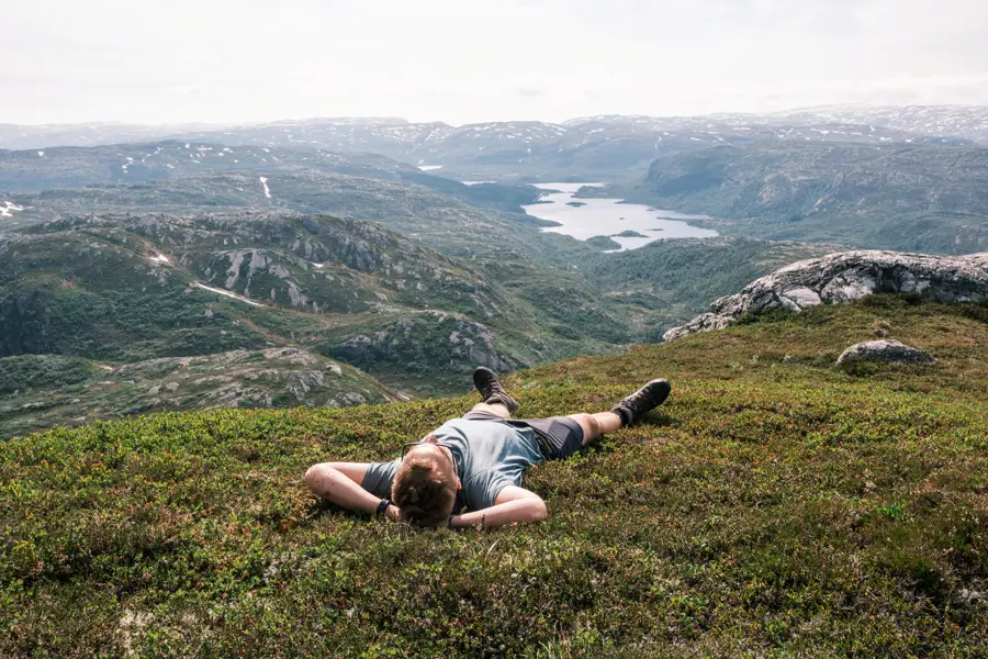 Sommerhelg på nydelige Taumevatn turisthytte i Sirdal.