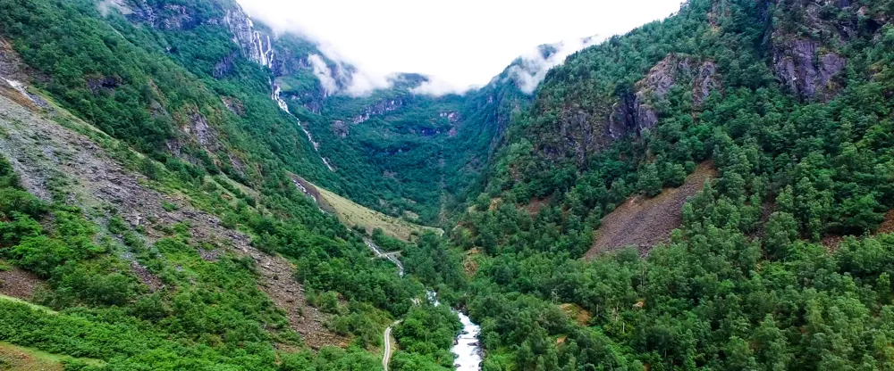 Mektige Fortunsdalen.