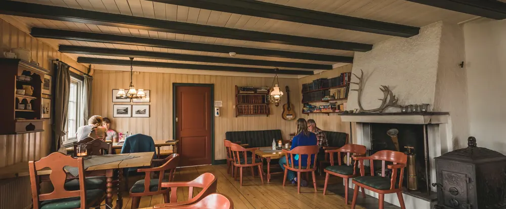 Iungsdalshytta i Skarvheimen, sommeren 2021.