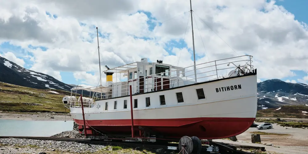 Bilder av ny badstue på Torfinnsbu, Jotunheimen.