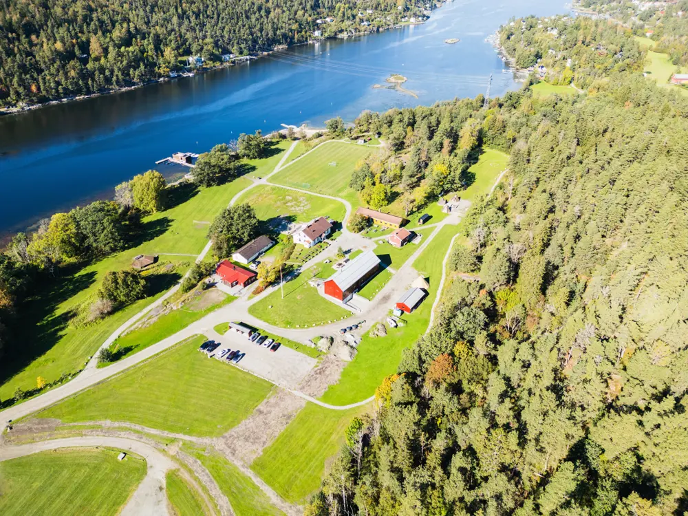 Dronebilder av Breivoll Gård, sommer 2024.