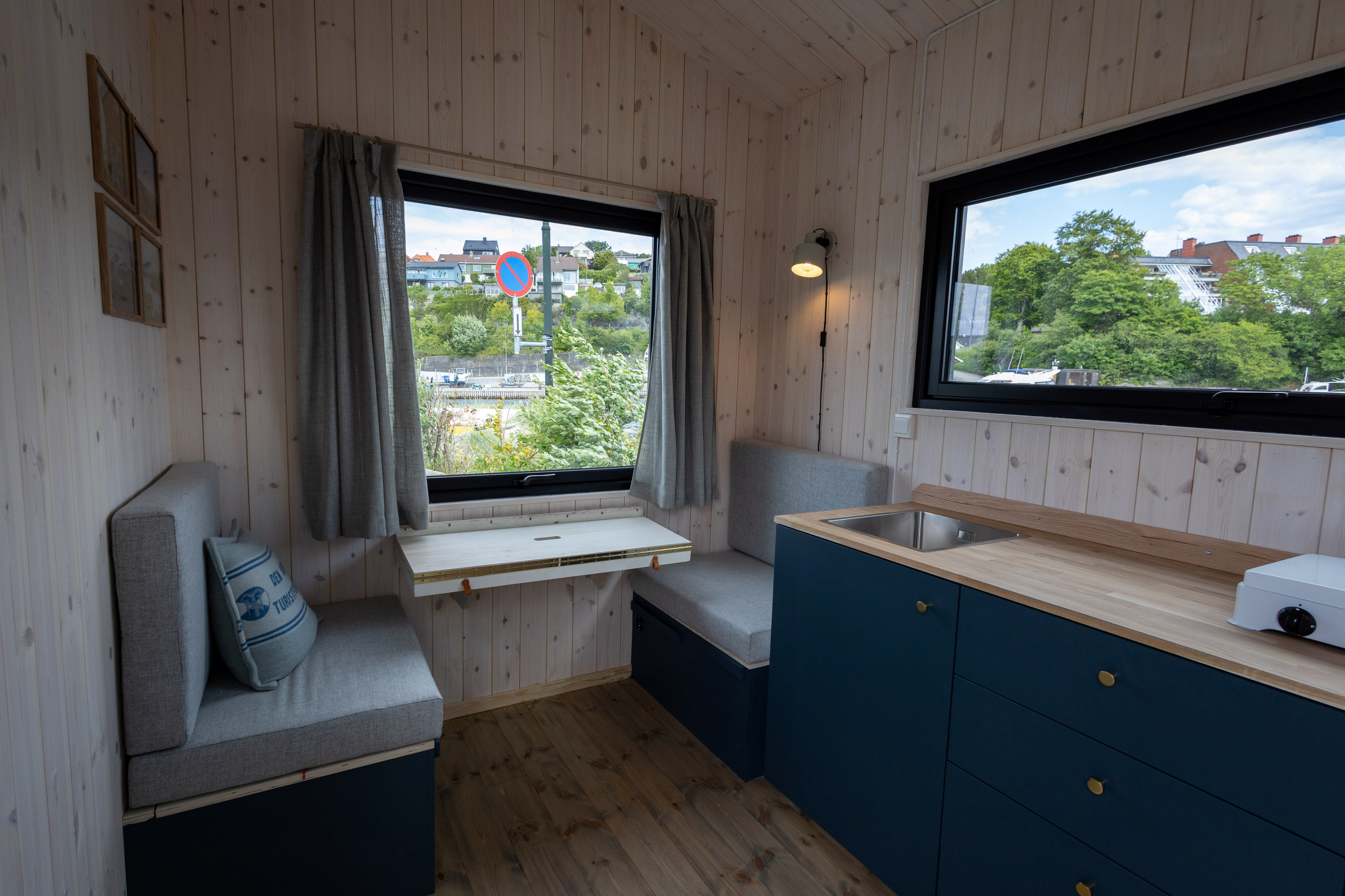 interi&oslash;r hytta p&aring; hjul