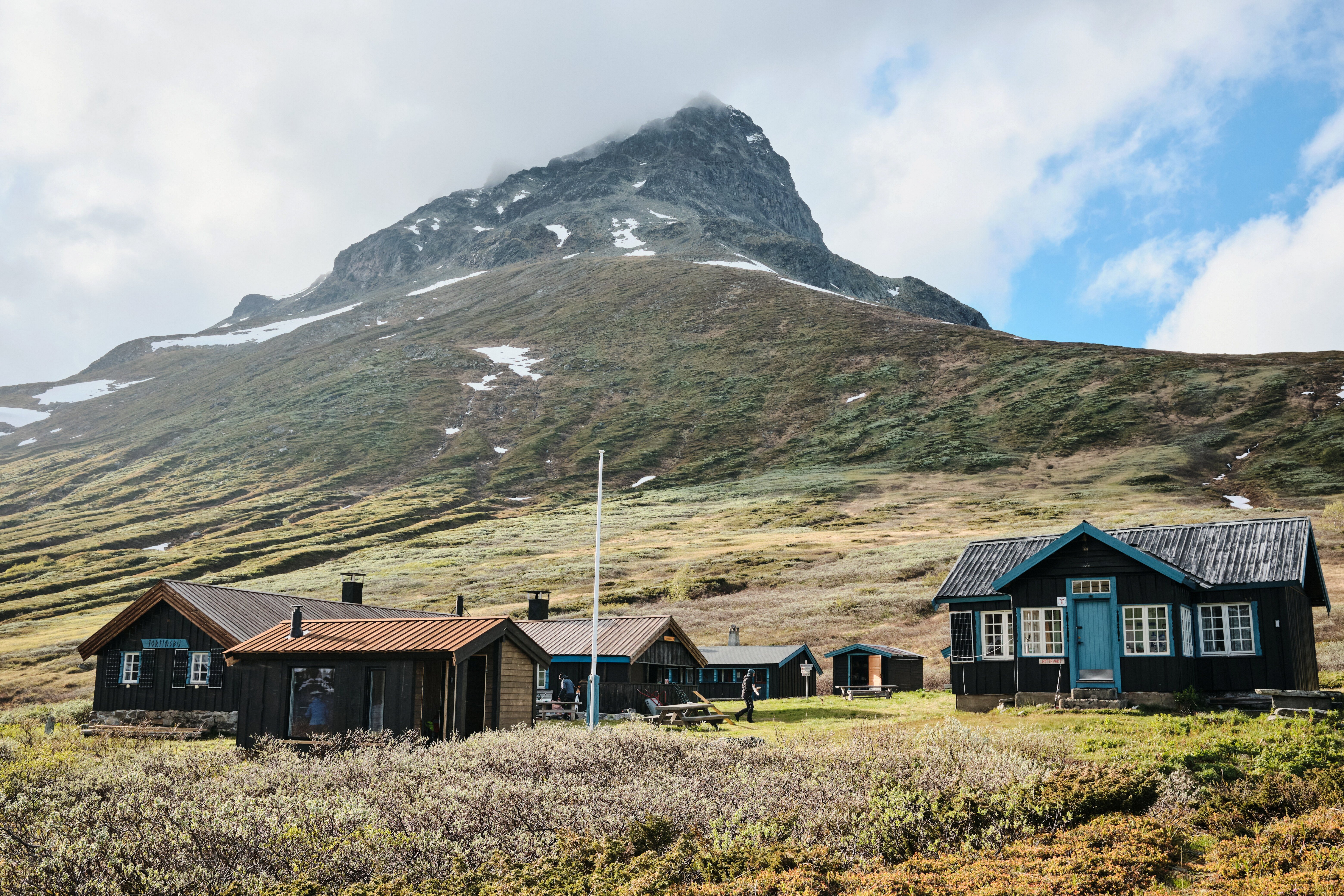 hytter beliggende i h&oslash;yfjellsomr&aring;de
